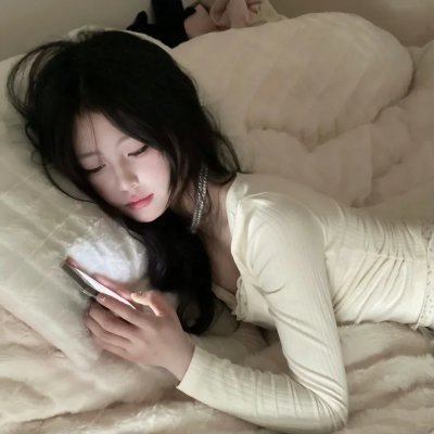 编织的女孩